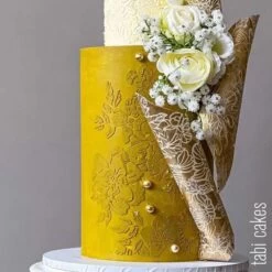 Evil Cake Genius Acrylic Cake Stencil - Rose Garden -Dream Cake Shop evil cake genius acrylic cake stencil rose garden p16565 58054 image