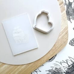 Sarah Maddison Sleigh Cookie Stamp And Cutter