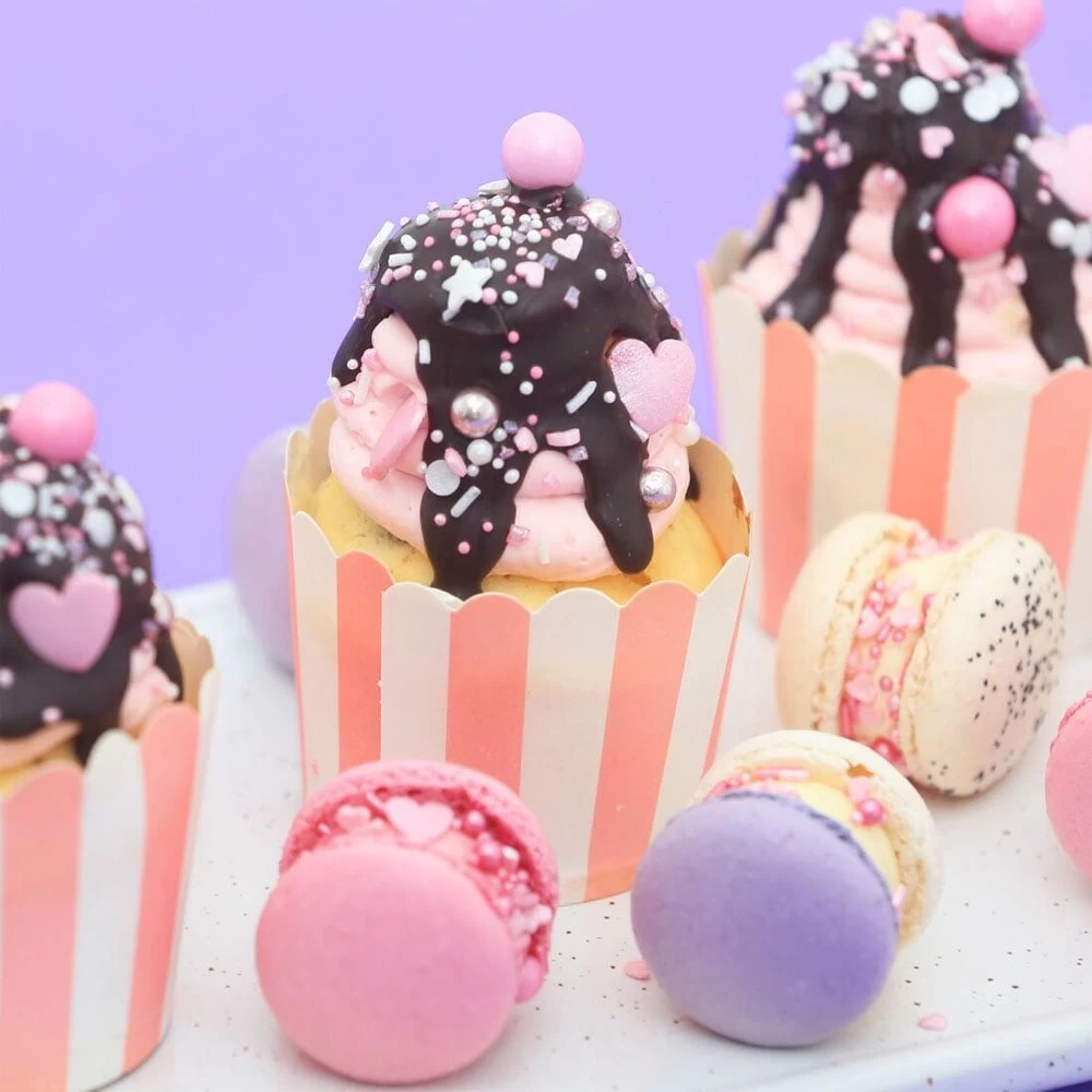 Super Streusel Superbox Big Love - Assortment Of Sprinkle , Chocolate Balls , Dragees With Crispy Center 4 Super Streusel Superbox Big Love - Assortment Of Sprinkle , Chocolate Balls , Dragees With Crispy Center - Image 2